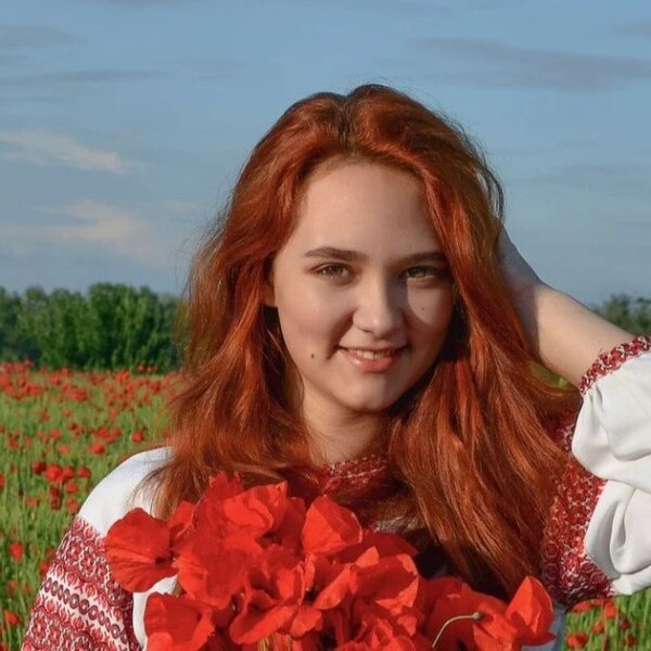 Вітаємо Наталію з іменинами: унікальні побажання у віршах, листівках та зображеннях