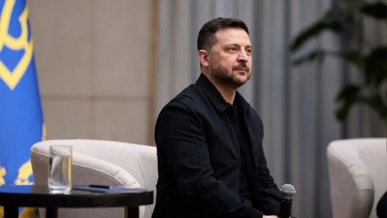 Росія тривалий час готувалася: Зеленський про масовану атаку на Україну 20 серпня 2 Фото до статті