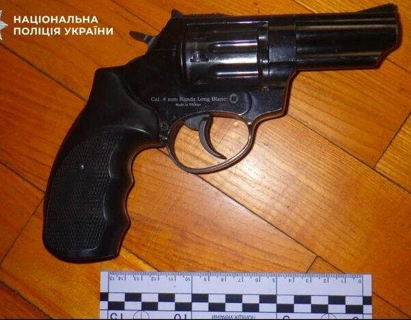Дніпровський район: п’яна сварка завершилась стріляниною