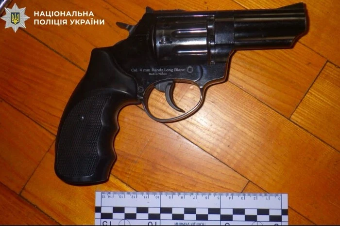 Дніпровський район: п'яна сварка завершилась стріляниною 1