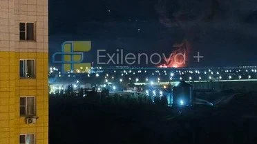 У Воронежі після вибухів зайнялася масштабна пожежа: повідомляють про напад на логістичний центр Wildberries (фото, відео) 6 Атака на Вороніж_1 / © Exilenova+