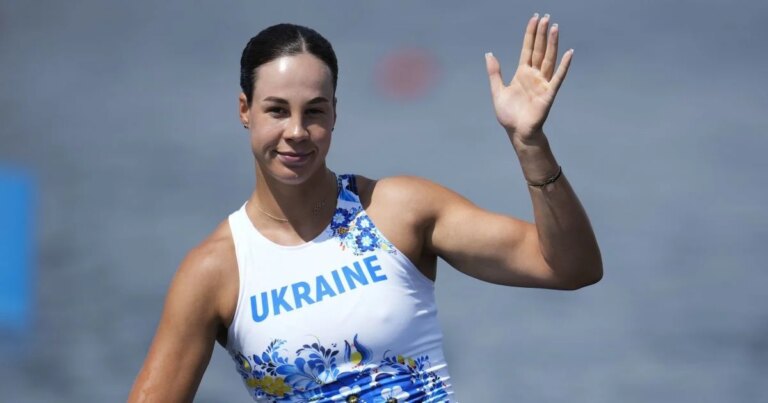 Лузан виборола чемпіонський титул на світовій першості з веслування 2026 року 19 Лузан виборола чемпіонський титул на світовій першості з веслування 2026 року 7