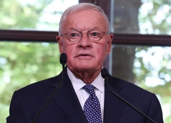 Кіт Келлог відвідав Україну: побував в Одеському порту та побачив наслідки російських ударів