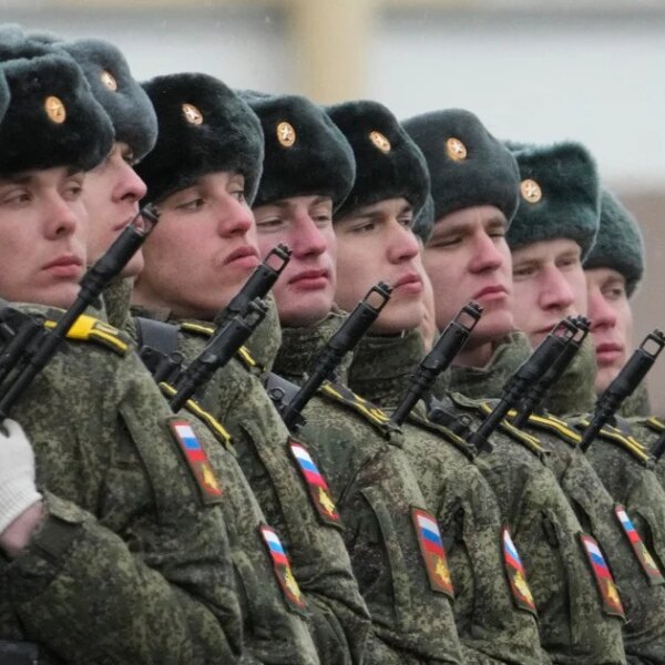 Кремль планує дві хвилі мобілізації, щоб відправити на фронт додатково 600 тисяч військових – такі дані розвідки.