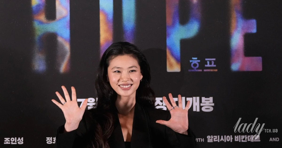 Gained 4 kg of muscle and learned to drift: how the star of "Squid Game" prepared for a new action role Gained 4 kg of muscle and learned to drift: how the star of "Squid Game" prepared for a new action role