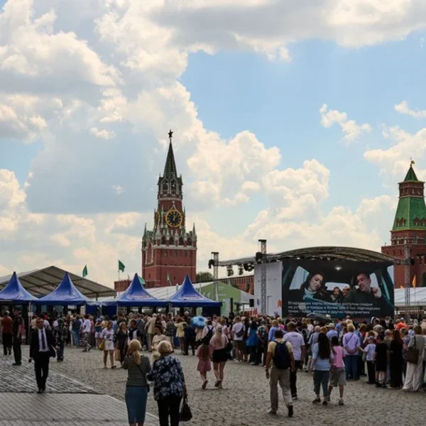 “Гучний хлопок”: потужний вибух у Москві змусив росіян здригнутися, звук прокотився столицею