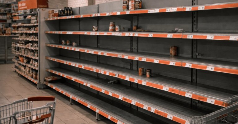 Росія знищує запаси продовольства: чи будуть українці голодувати 14 Росія знищує запаси продовольства: чи будуть українці голодувати 9