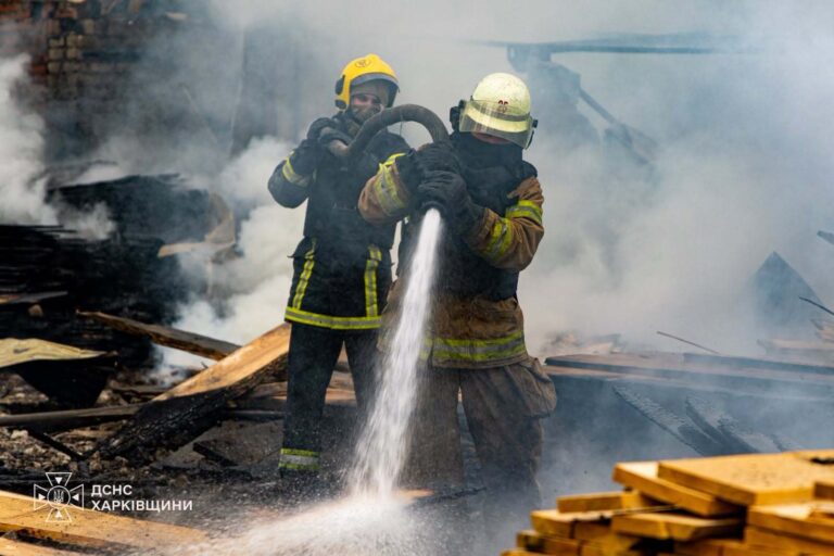 Росія завдала удару по ТРЦ у Харкові: чоловік загинув, є поранені ➜ ZMINA 3 Росія завдала удару по ТРЦ у Харкові: чоловік загинув, є поранені ➜ ZMINA 3
