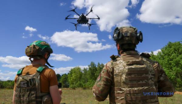 Українські оператори безпілотників виявилися сильнішими за американських військових на навчаннях у Німеччині - WSJ 7
