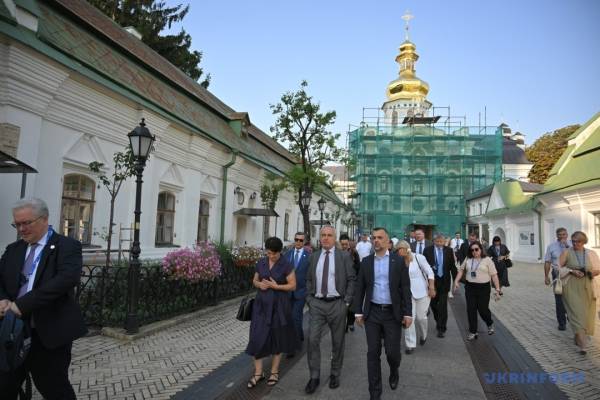 Як зробити Києво-Печерську лавру українським Ватиканом 16 Як зробити Києво-Печерську лавру українським Ватиканом 16