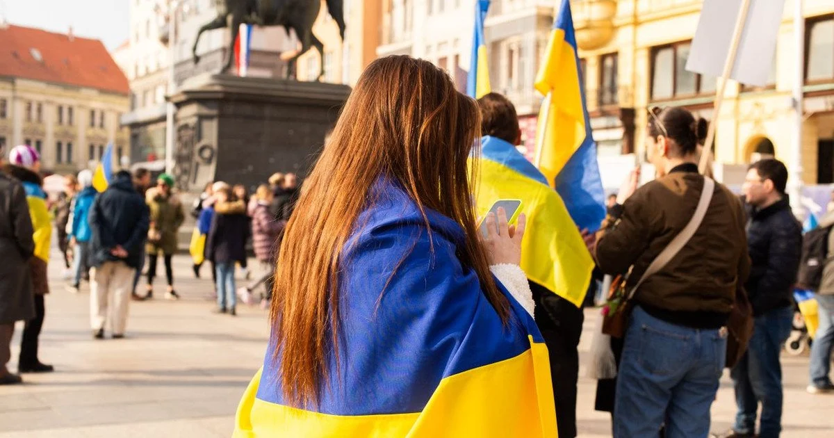 Привітання з Днем Державного Прапора України