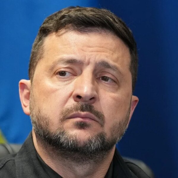 Причина візиту директора ЦРУ до Москви: Зеленський розкрив мету поїздки