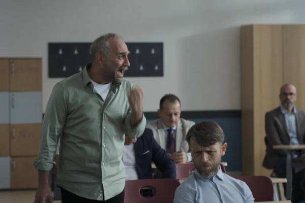 «Тобі тут не місце»: драма про нетерпимість отримала головну нагороду кінофестивалю в Локарно 4 «Тобі тут не місце»: драма про нетерпимість отримала головну нагороду кінофестивалю в Локарно 4