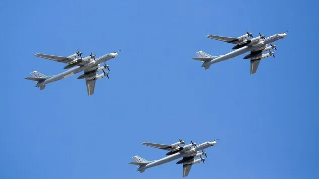 Літаки Ту-95