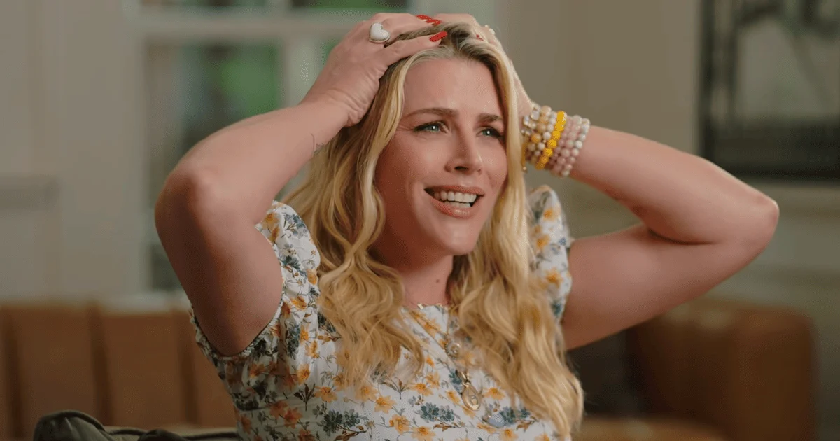 Busy Philipps youtube.com/@People