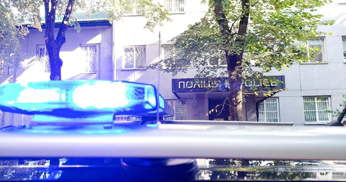 У райвідділі поліції Рівного пролунав потужний вибух: є загиблий і поранені працівники — перші деталі