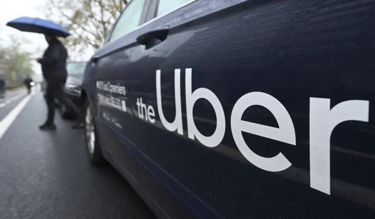 Uber дозволить батькам контролювати подорожі підлітків за допомогою камери смартфона водія ➜ ZMINA 14