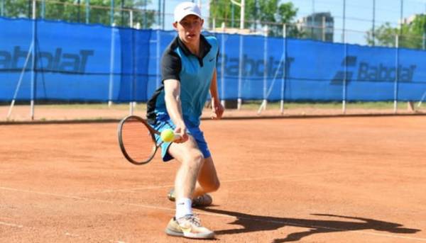 Молодий український спортсмен, якому 18 років, успішно подолав кваліфікаційний відбір на турнір серії M25.