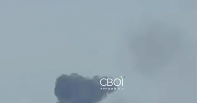 Російські війська знову обстріляли Кривий Ріг: є жертви 19 Російські війська знову обстріляли Кривий Ріг: є жертви 13
