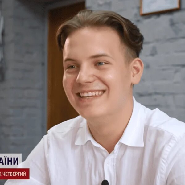 Переїзд з Італії до України: сирота поділився причинами повернення, пов’язаними з життям серед мігрантів та обмеженнями української мови.