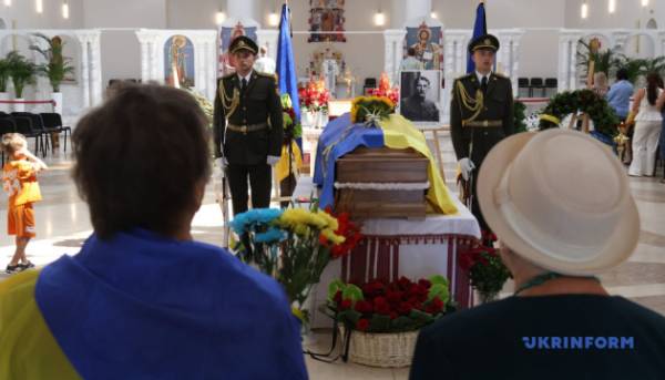У столиці відправили панахиду за Євгеном Коновальцем 22