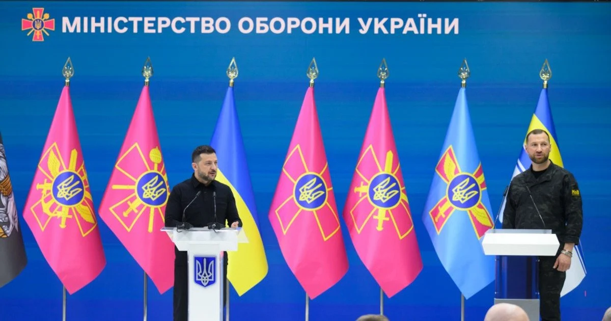 Президент закликав Міноборони та Збройні сили впровадити більш людяний підхід у військах Президент закликав Міноборони та Збройні сили впровадити більш людяний підхід у військах