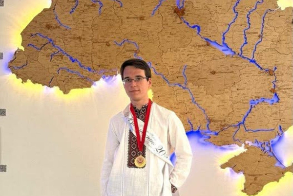 Юрій Гащук – виш та спеціальність, обрані рекордсменом НМТ-2026 5 Юрій Гащук – виш та спеціальність, обрані рекордсменом НМТ-2026 5