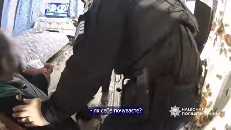 Порятунок на Чернігівщині та Херсонщині: евакуйовано матір із сином та літнього чоловіка 9