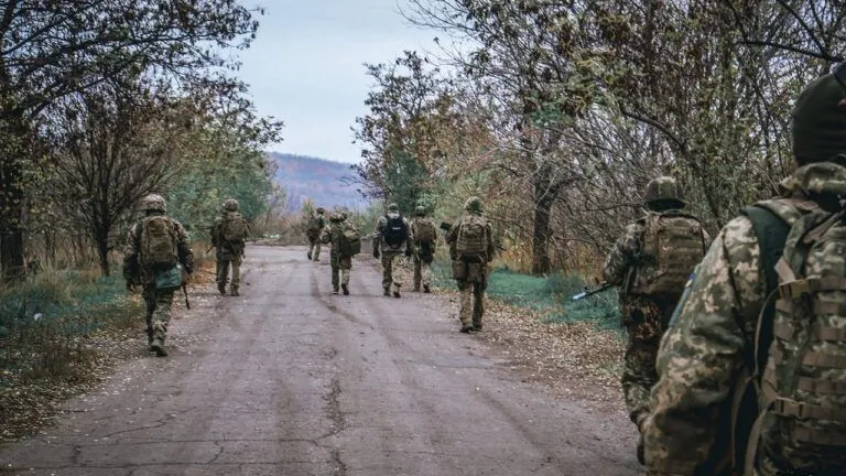 ПОРТАЛ новин 113 Третій корпус штурмує північ Донеччини: наступ розвивається успішно
