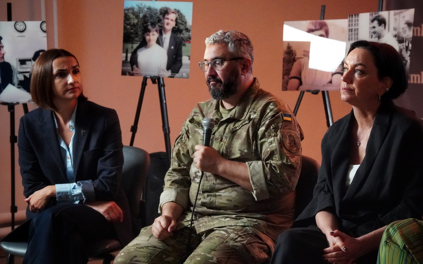 Свобода журналістики та доля медійників: що обговорили на вшануванні Ґонґадзе 5 Учасники зустрічі: Тетяна Терен, Вахтанґ Кіпіані та Мирослава Барчук