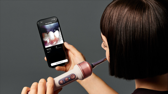 Інтелектуальна зубна щітка Dyson за $500: камера у вашому роті 16 Інтелектуальна зубна щітка Dyson за $500: камера у вашому роті 7