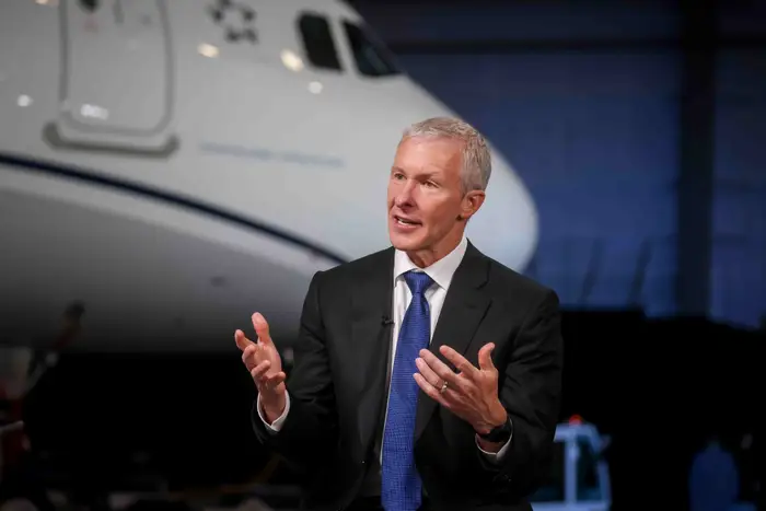 Керівник United Airlines спить 8,5 годин та обмежує зустрічі до&hellip;