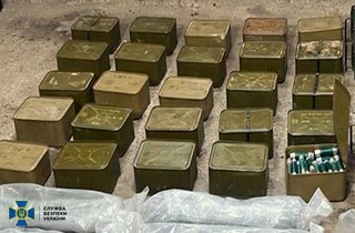 СБУ та Нацполіція викрили масштабну підпільну торгівлю зброєю 14