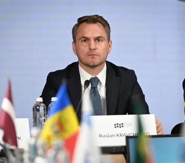 ПОРТАЛ новин 157 Депутати підтримали відставку генпрокурора Кравченка