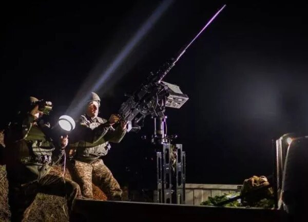 Українська ППО відбила масовану нічну атаку: збито балістичні ракети та безпілотники