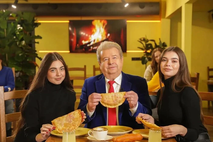 Слідство в університетах Поплавського: ресторани, вечірки та приховані схеми 2 Робота в ресторанах і закриті вечірки: що розслідує поліція в університетах Поплавського