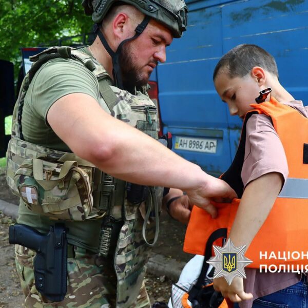 Врятували сотні родин з дітьми на Донеччині, Запоріжжі та Дніпровщині