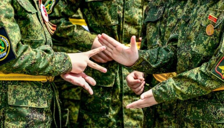 Окупанти впроваджують у школах сім нових пропагандистських ініціатив 2