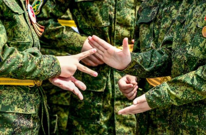 ПОРТАЛ новин 96 Окупанти впроваджують у школах сім нових пропагандистських ініціатив