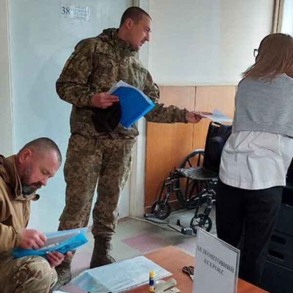 Трансгендерним жінкам пропонують судове роз’яснення статусу для зняття з військового обліку