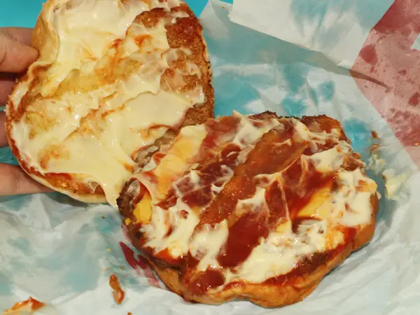 Найкращий чизбургер Burger King: оцінка смаку та цінності 28 Бургер Bacon King від Burger King