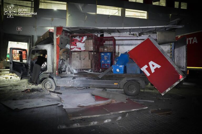 Українська ППО знищила 405 російських дронів, але є постраждалі в кількох областях 8