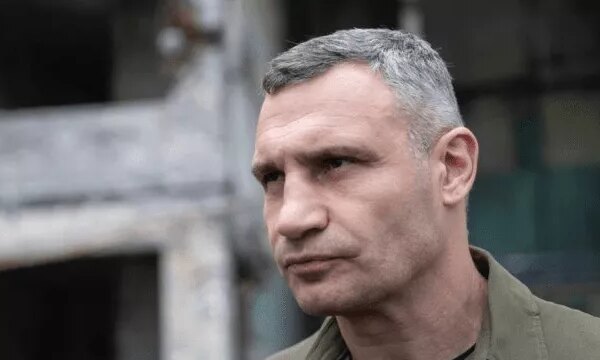 Київ обмежить рух транспорту мостами під час повітряних тривог