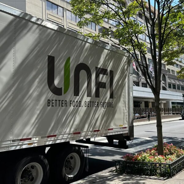 UNFI отримує прибуток попри тиск