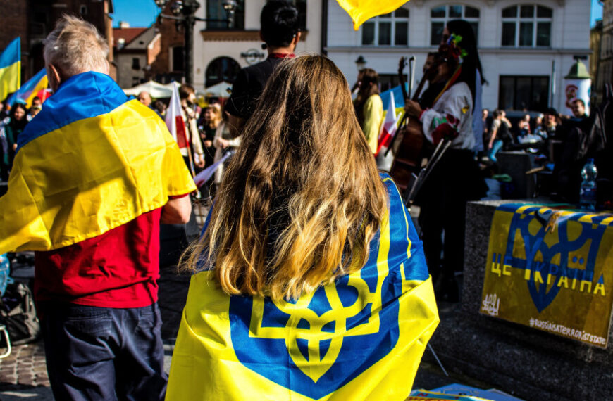 ПОРТАЛ новин 60 Українців із тимчасовим захистом у Польщі стає менше