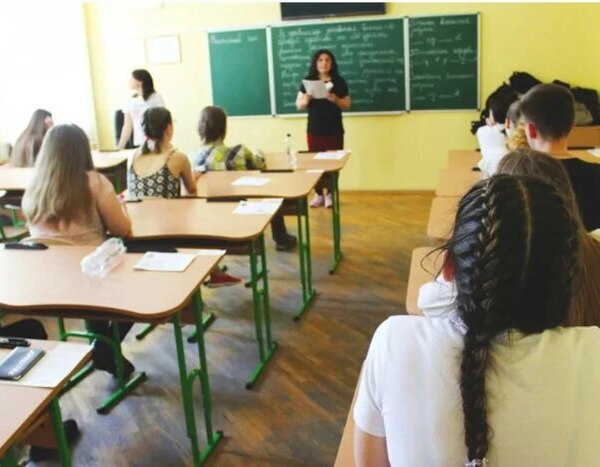 Українські випускники обирають університет частіше, ніж у ЄС