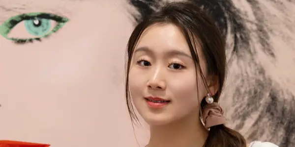 Ruiyu Li headshot