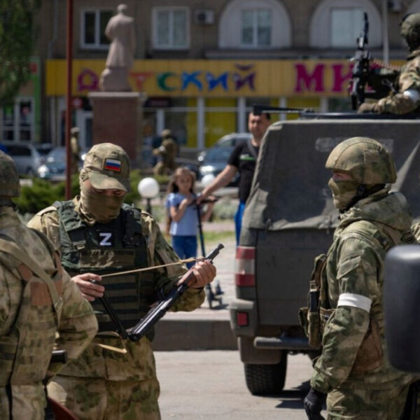 Росія тримає працівників ЗАЕС у заручниках та шантажує для співпраці