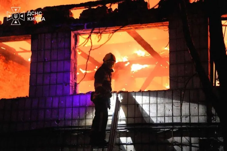 Зеленський: 12 загиблих від нічної атаки 1 вересня 2 Наслідки обстрілу України