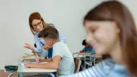 Точне й позитивне заохочення: ключ до успіху в класі